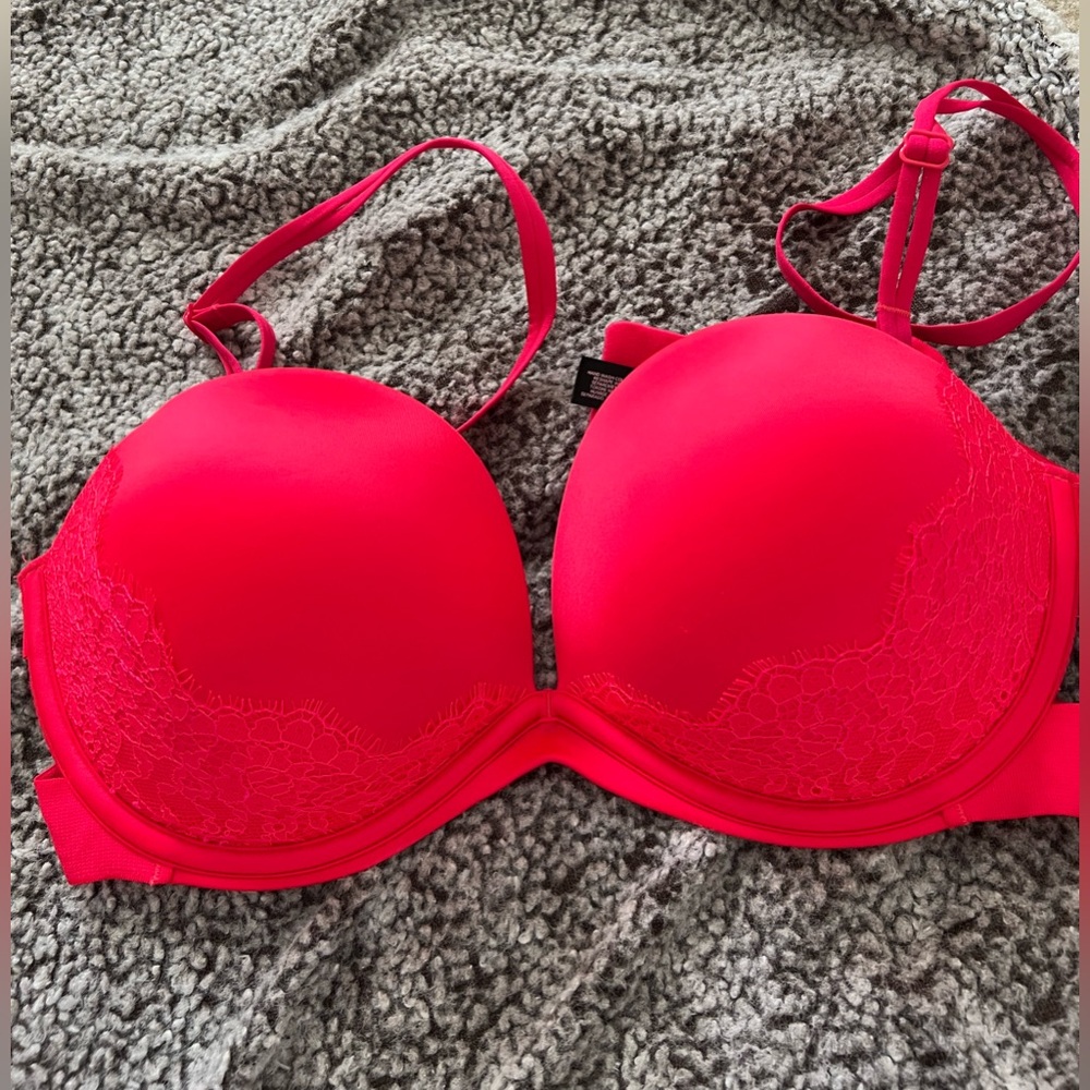 Victoria’s Secret bra